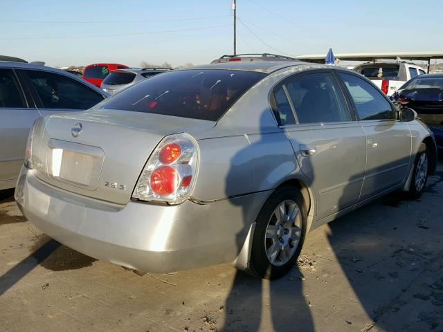 1N4AL11D15N912803 - 2005 NISSAN ALTIMA S SILVER photo 4