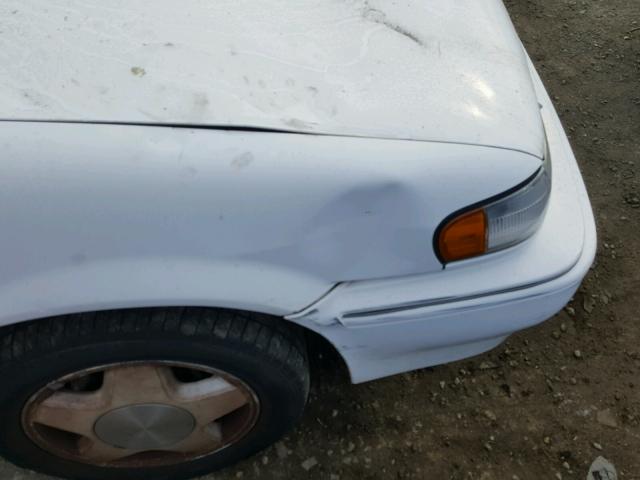 1Y1SL5457LZ141713 - 1990 GEO PRIZM GSI WHITE photo 9