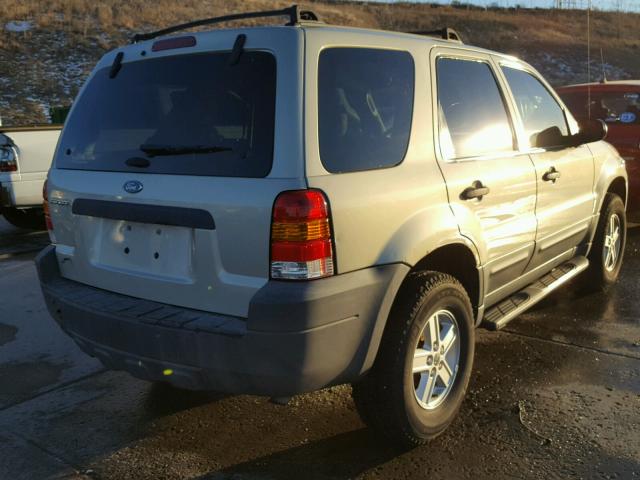 1FMCU02Z95KA73467 - 2005 FORD ESCAPE XLS GRAY photo 4