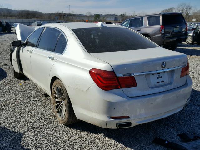 WBAKB4C57CC576315 - 2012 BMW 740 LI WHITE photo 3