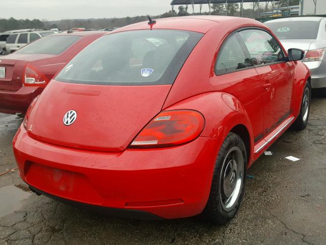 3VWJP7AT0CM661821 - 2012 VOLKSWAGEN BEETLE RED photo 4