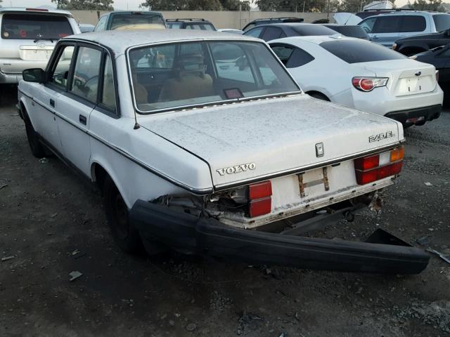 YV1AX8842H3233842 - 1987 VOLVO 244 DL WHITE photo 3