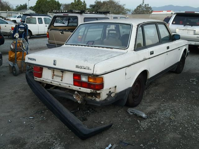 YV1AX8842H3233842 - 1987 VOLVO 244 DL WHITE photo 4