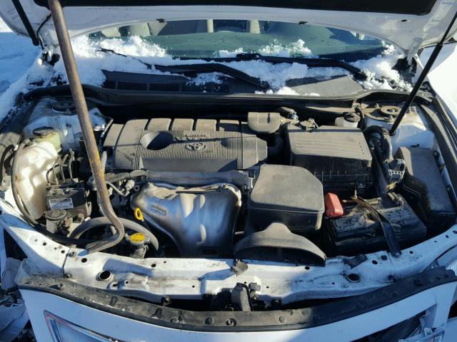 4T1BF3EK3BU633523 - 2011 TOYOTA CAMRY BASE WHITE photo 7