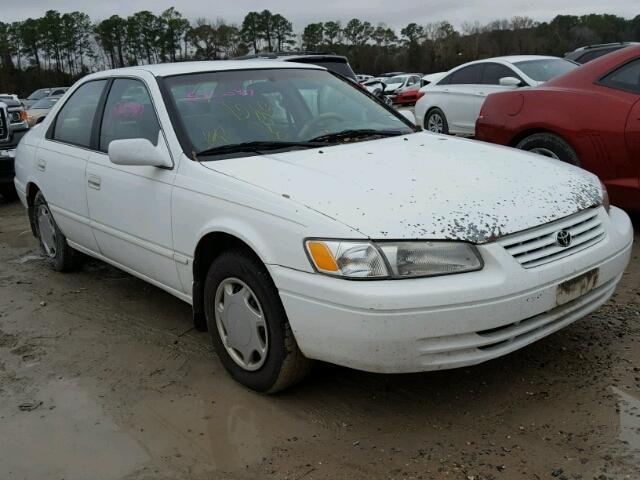 4T1BG22K2XU892524 - 1999 TOYOTA CAMRY CE WHITE photo 1