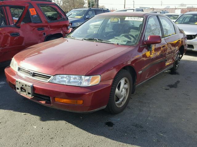 1HGCD5631TA073362 - 1996 HONDA ACCORD LX RED photo 2