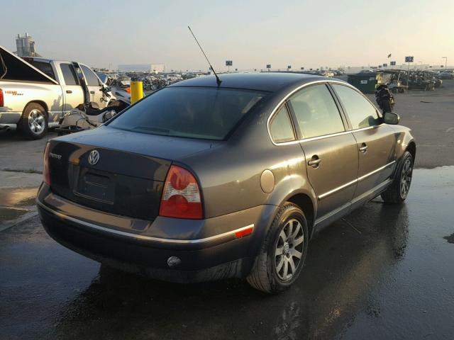 WVWPD63B73P384809 - 2003 VOLKSWAGEN PASSAT GLS BLUE photo 4