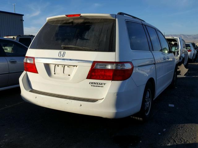 5FNRL38865B014293 - 2005 HONDA ODYSSEY TO WHITE photo 4