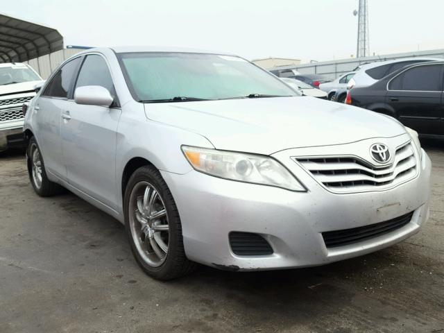 4T1BF3EK2BU156454 - 2011 TOYOTA CAMRY BASE SILVER photo 1