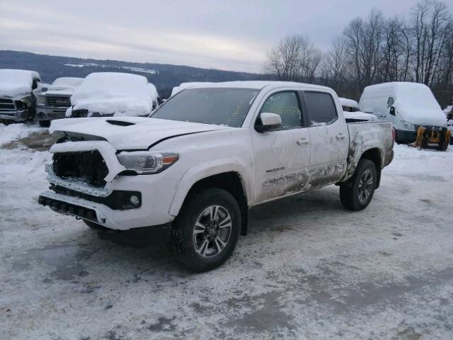 5TFCZ5AN1HX097299 - 2017 TOYOTA TACOMA DOU WHITE photo 2