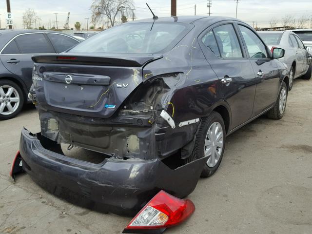 3N1CN7AP0FL934547 - 2015 NISSAN VERSA S GRAY photo 4