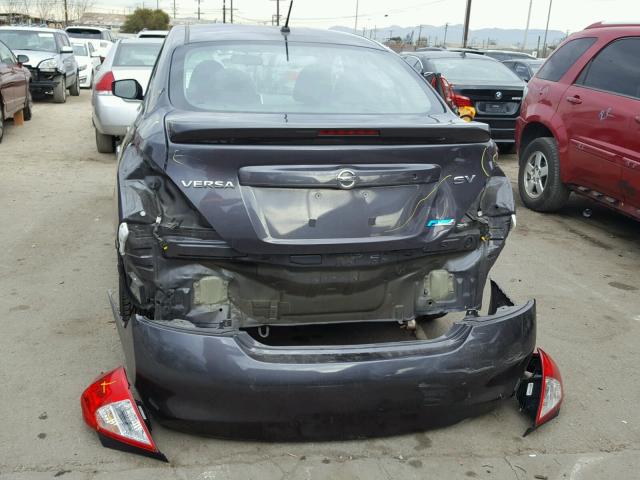 3N1CN7AP0FL934547 - 2015 NISSAN VERSA S GRAY photo 9