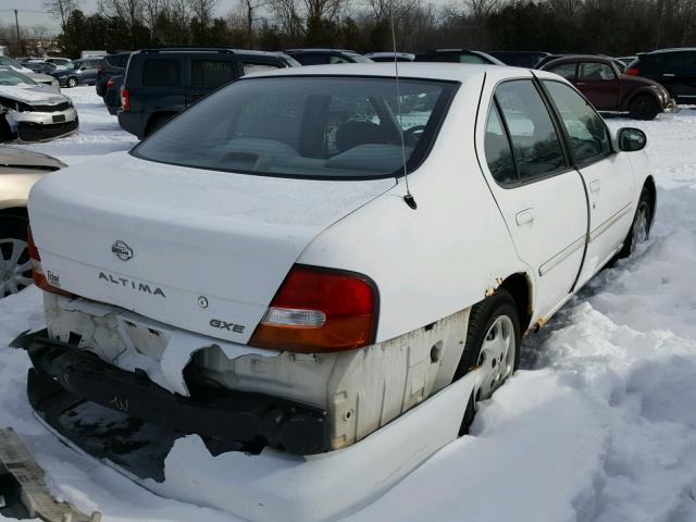 1N4DL01D6WC113779 - 1998 NISSAN ALTIMA XE WHITE photo 4