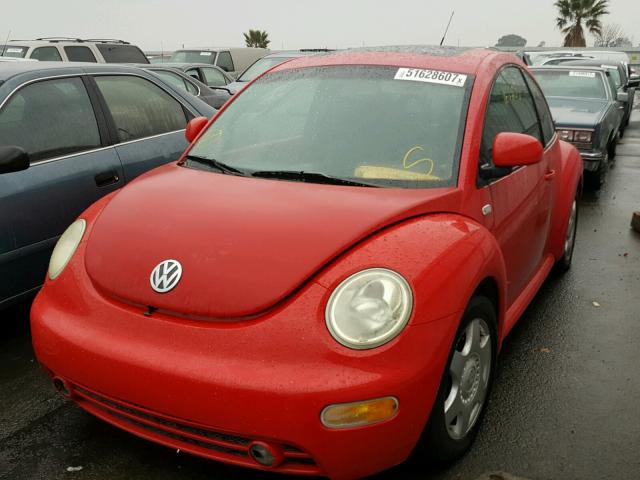 3VWCD21C5YM463781 - 2000 VOLKSWAGEN NEW BEETLE 红色 照片 2
