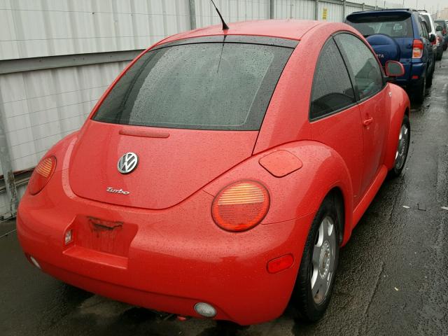 3VWCD21C5YM463781 - 2000 VOLKSWAGEN NEW BEETLE 红色 照片 4