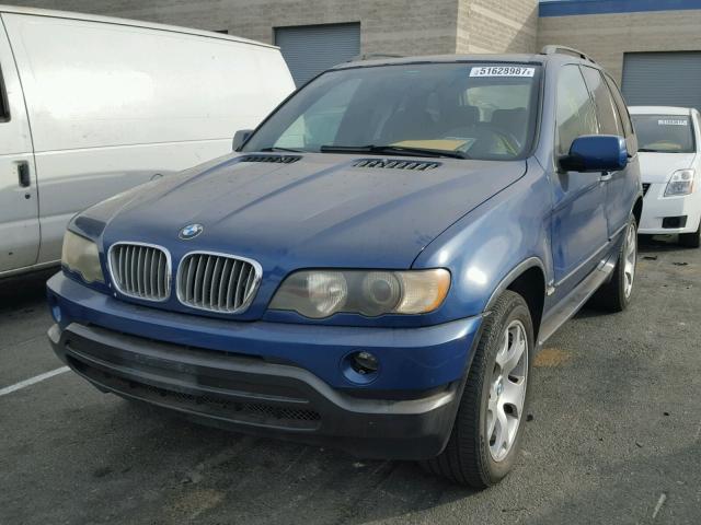 WBAFB3344YLH01526 - 2000 BMW X5 4.4I BLUE photo 2