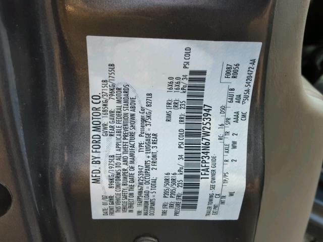 1FAFP34N67W253947 - 2007 FORD FOCUS ZX4 GRAY photo 10