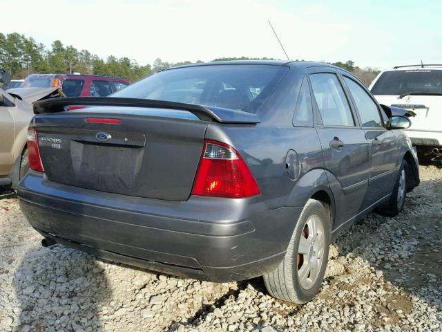 1FAFP34N67W253947 - 2007 FORD FOCUS ZX4 GRAY photo 4