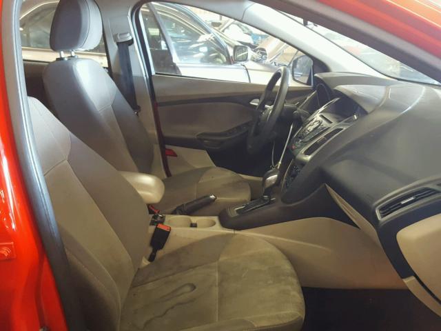 1FADP3F20EL161872 - 2014 FORD FOCUS SE RED photo 5