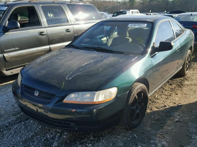 1HGCG3277YA020693 - 2000 HONDA ACCORD EX GREEN photo 2