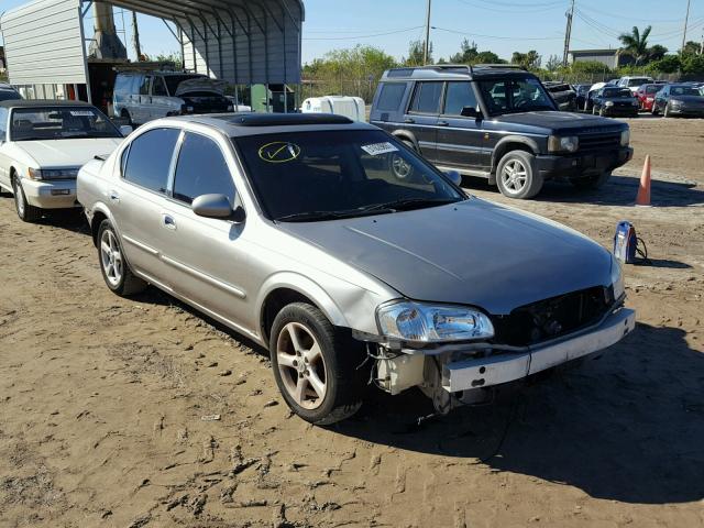 JN1CA31A31T312710 - 2001 NISSAN MAXIMA GXE SILVER photo 1