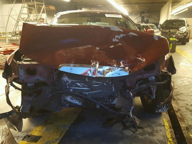 1LNHM82W6YY915225 - 2000 LINCOLN TOWN CAR S MAROON photo 9