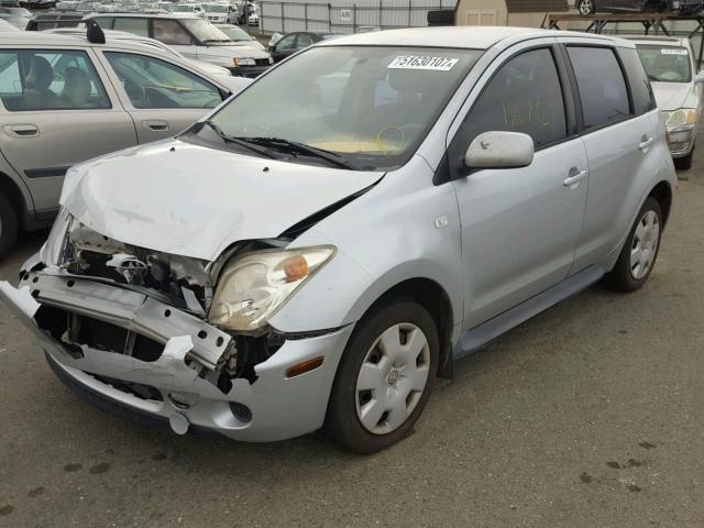 JTKKT624250119641 - 2005 TOYOTA SCION XA SILVER photo 2