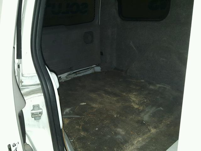 1GBDV13W48D189401 - 2008 CHEVROLET UPLANDER I WHITE photo 6