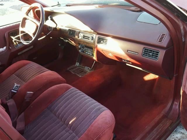 1G2HX543XJW219096 - 1988 PONTIAC BONNEVILLE RED photo 5