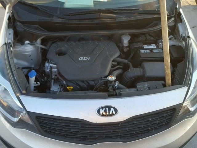 KNADM4A32F6529037 - 2015 KIA RIO LX SILVER photo 7