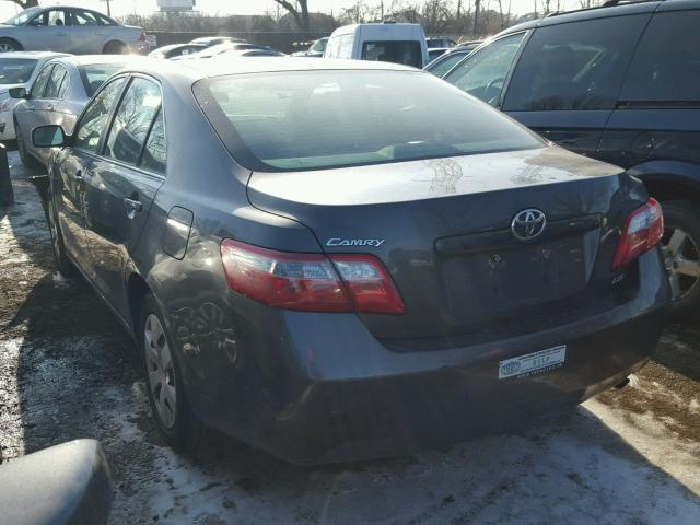 4T4BE46K28R026566 - 2008 TOYOTA CAMRY CE GRAY photo 3
