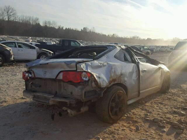 JH4DC53052C038969 - 2002 ACURA RSX TYPE-S SILVER photo 4