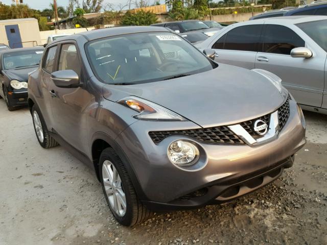 JN8AF5MR8HT700761 - 2017 NISSAN JUKE S GRAY photo 1