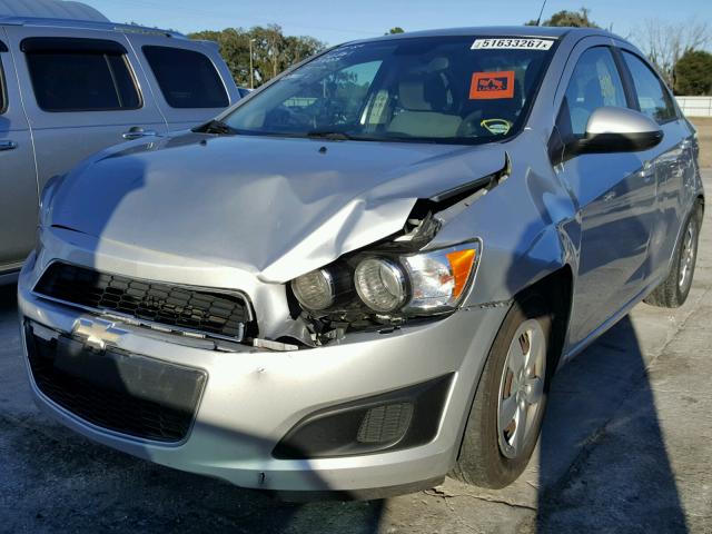 1G1JA5SH5D4250472 - 2013 CHEVROLET SONIC LS SILVER photo 2