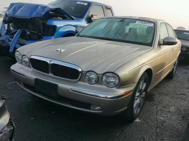 SAJWA71C14SG25093 - 2004 JAGUAR XJ8 BEIGE photo 2