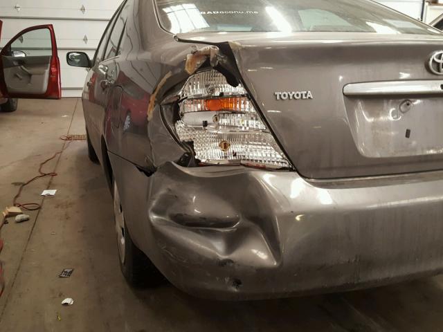 4T1BE32K63U713374 - 2003 TOYOTA CAMRY LE GRAY photo 9