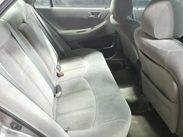 1HGCG1647YA046893 - 2000 HONDA ACCORD LX SILVER photo 6