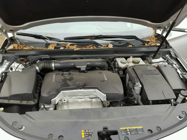 1G1105SA3HU172561 - 2017 CHEVROLET IMPALA LT SILVER photo 7