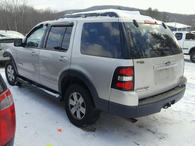 1FMEU73E17UB19507 - 2007 FORD EXPLORER X SILVER photo 3