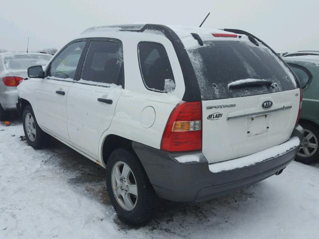 KNDJF724887530716 - 2008 KIA SPORTAGE L WHITE photo 3