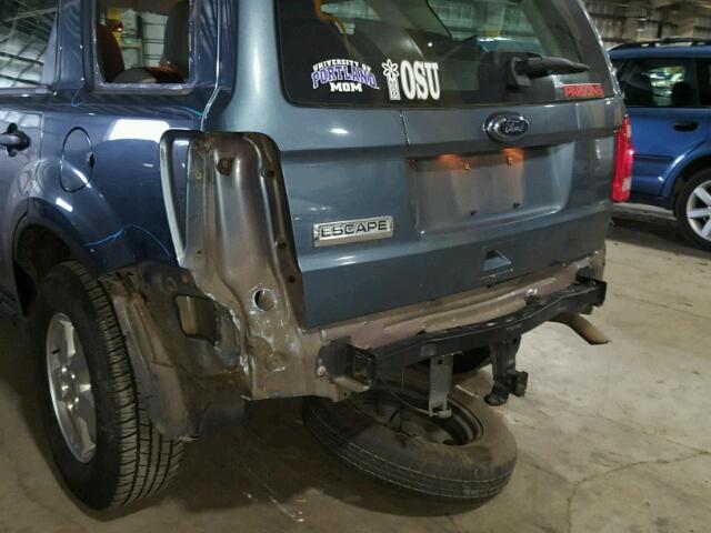 1FMCU9C70AKB21451 - 2010 FORD ESCAPE XLS BLUE photo 9