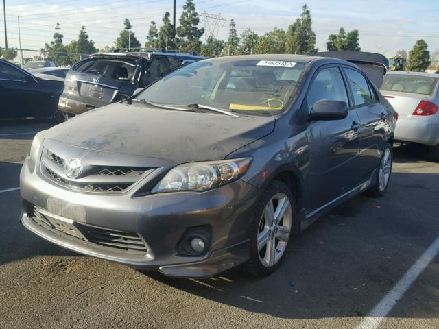 5YFBU4EE1DP102041 - 2013 TOYOTA COROLLA BA GRAY photo 2