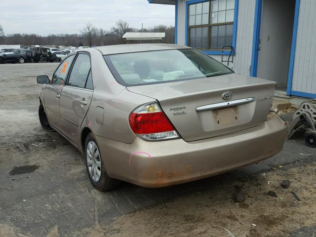 4T1BE32K15U966766 - 2005 TOYOTA CAMRY LE TAN photo 3