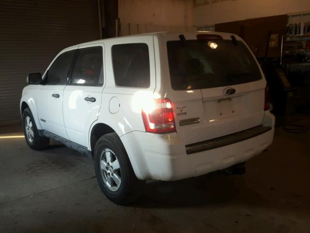 1FMCU02Z08KA78075 - 2008 FORD ESCAPE XLS WHITE photo 4