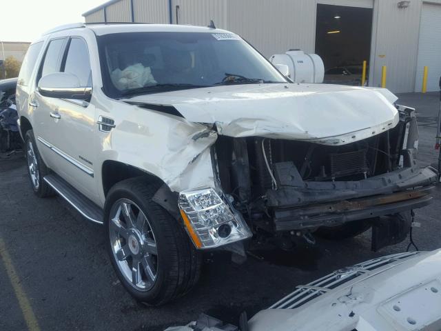 1GYUKBEF6AR247275 - 2010 CADILLAC ESCALADE L WHITE photo 1