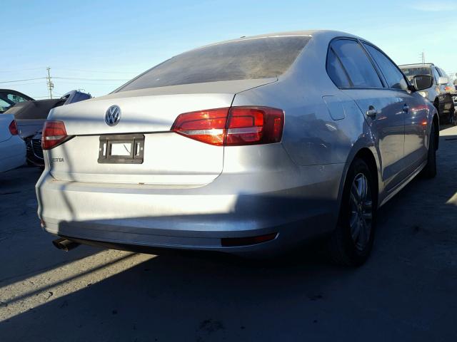 3VW2K7AJ9FM231257 - 2015 VOLKSWAGEN JETTA BASE SILVER photo 4