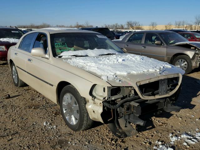 1LNHM83W43Y629445 - 2003 LINCOLN TOWN CAR C WHITE photo 1