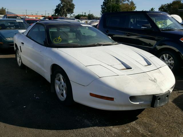 2G2FV22P1S2245252 - 1995 PONTIAC FIREBIRD F WHITE photo 1