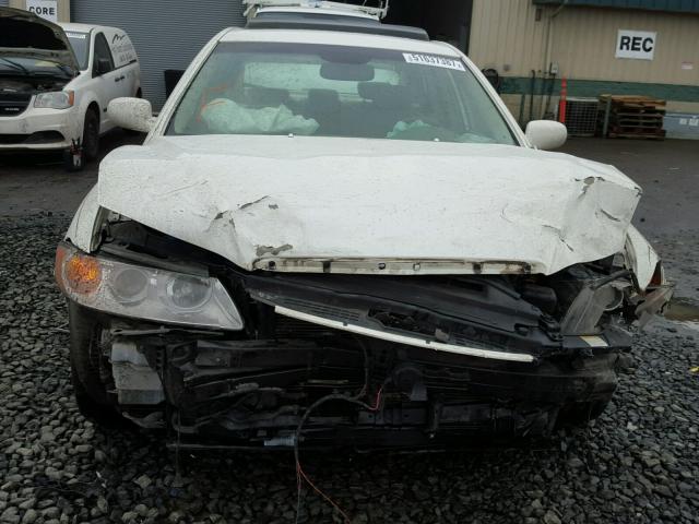 KMHFC46F37A185116 - 2007 HYUNDAI AZERA SE WHITE photo 9