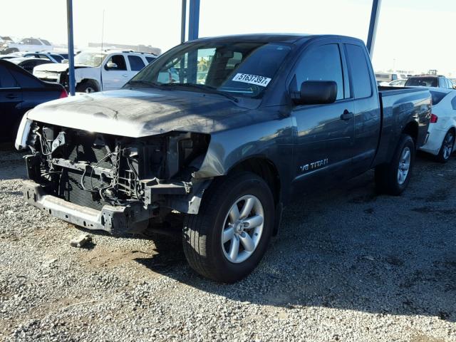 1N6AA0CA6AN309799 - 2010 NISSAN TITAN XE GRAY photo 2